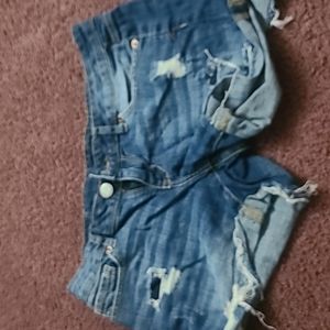Aeropostale midi jean shorts